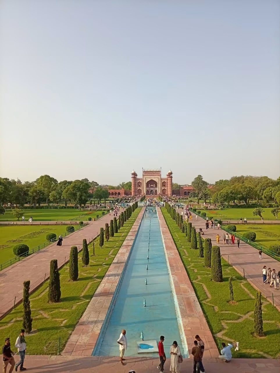 Jardines del Taj Mahal